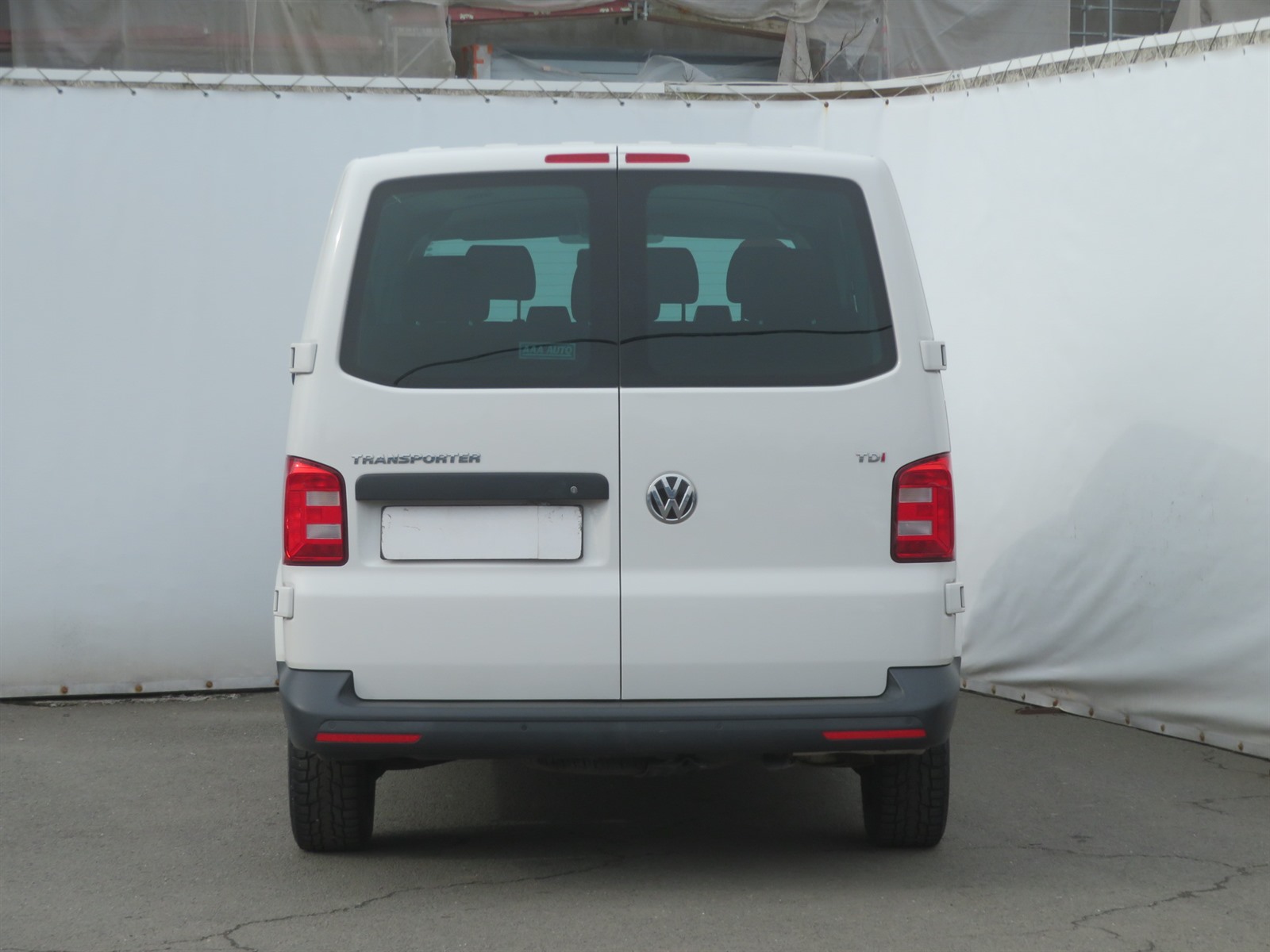 Volkswagen Transporter, 2017 - pohled č. 6