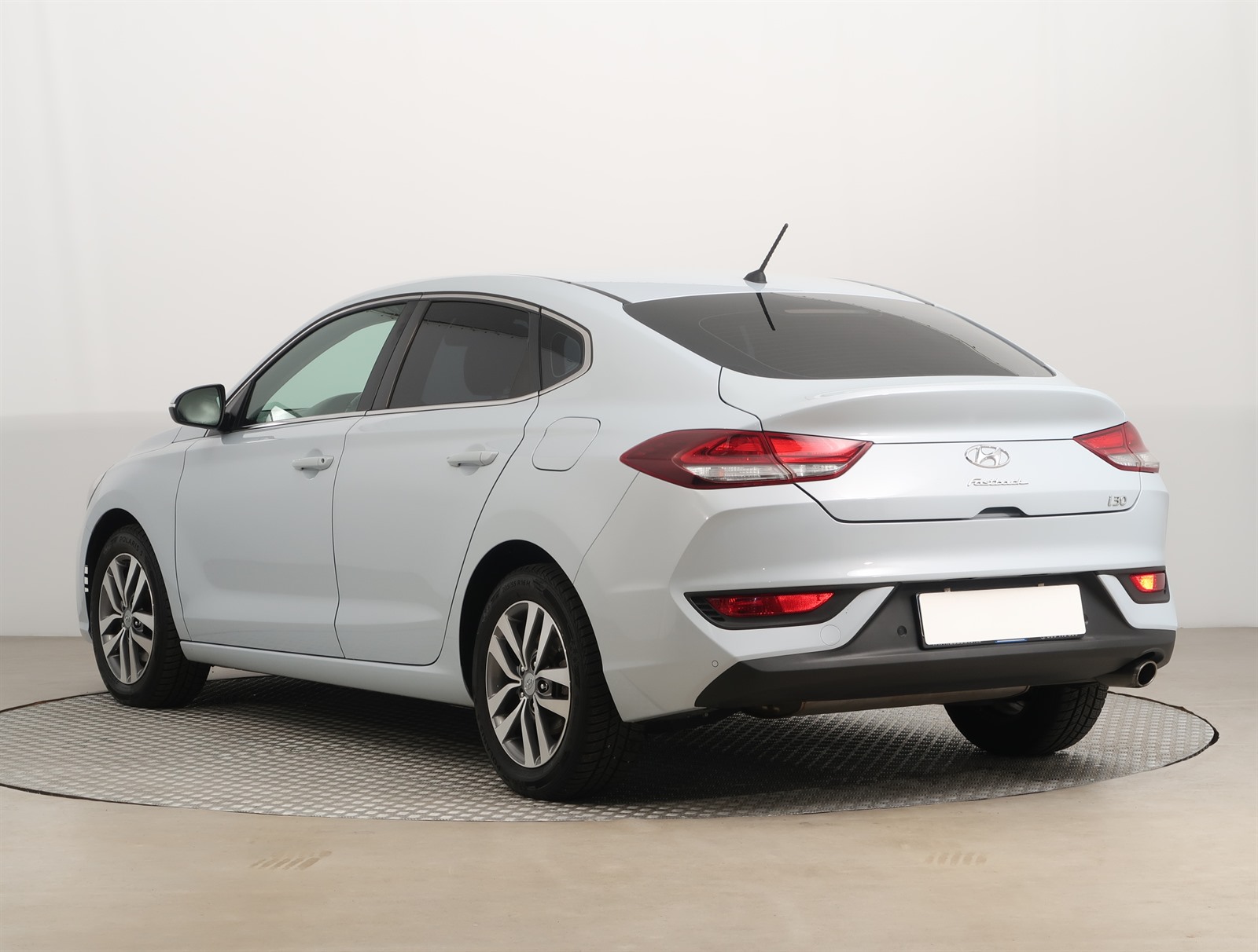 Hyundai i30, 2018 - pohled č. 5