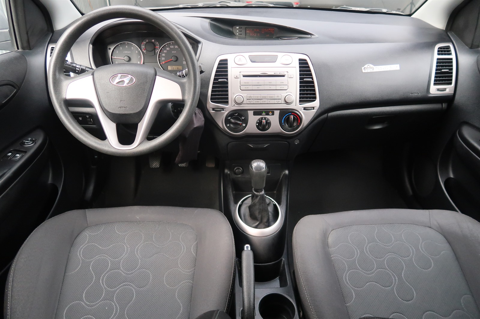 Hyundai i20, 2009 - pohled č. 10