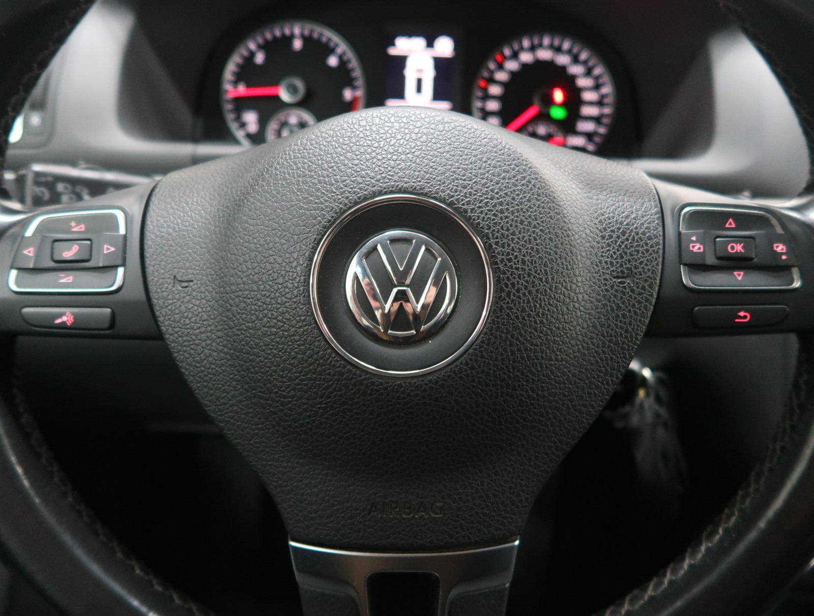 Volkswagen Touran, 2013 - pohled č. 25