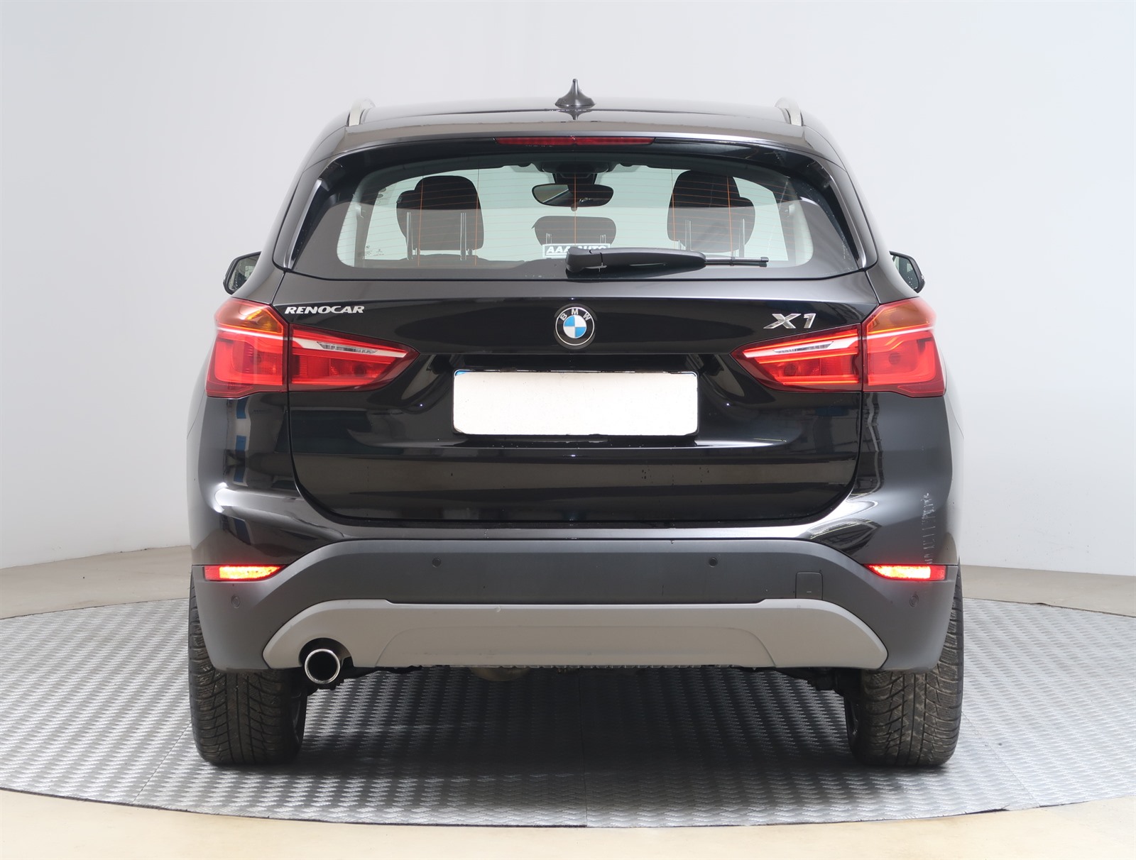 BMW X1, 2018 - pohled č. 6