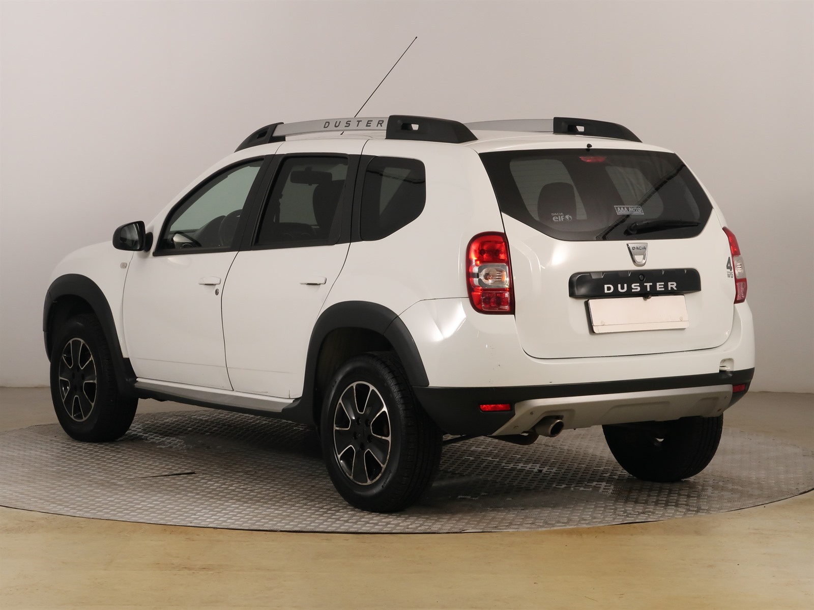 Dacia Duster, 2017 - pohled č. 5