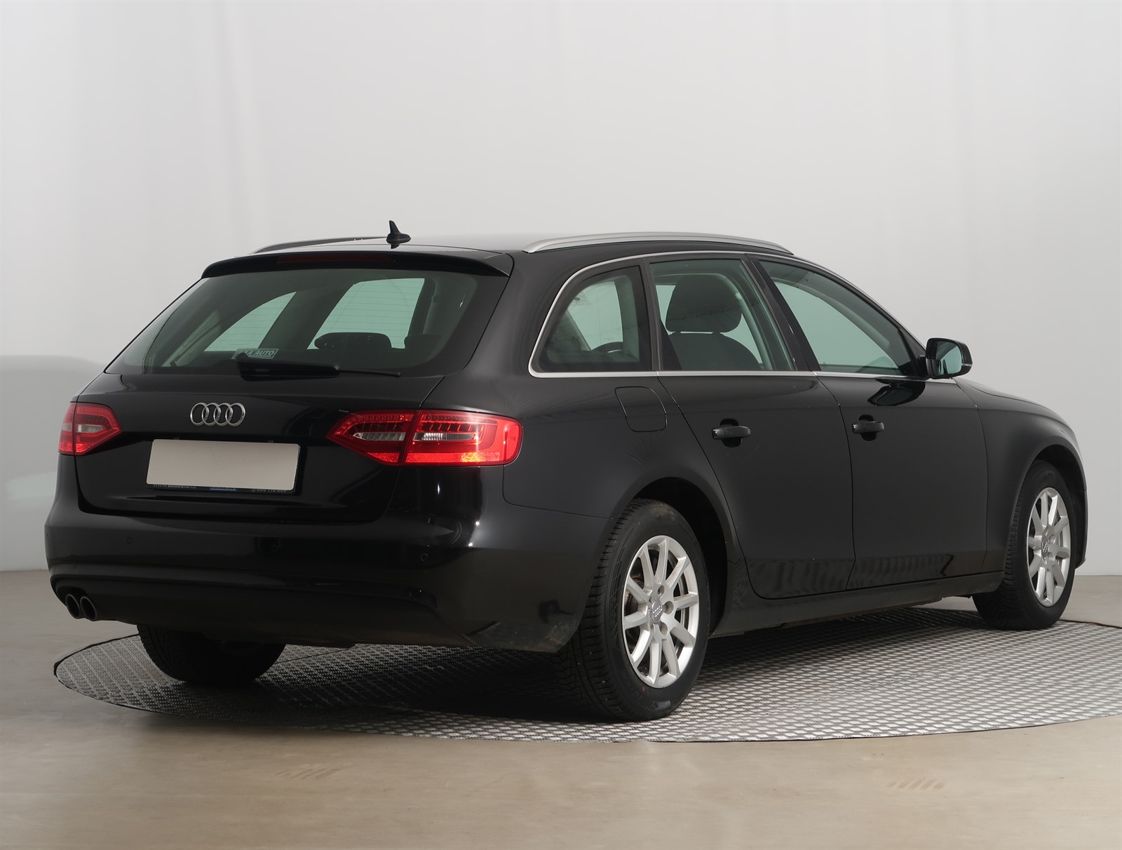 Audi A4, 2014 - pohled č. 7