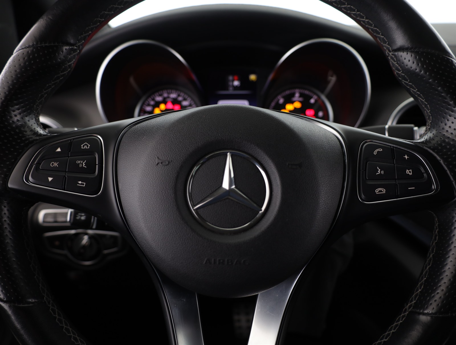 Mercedes-Benz V, 2016 - pohled č. 14