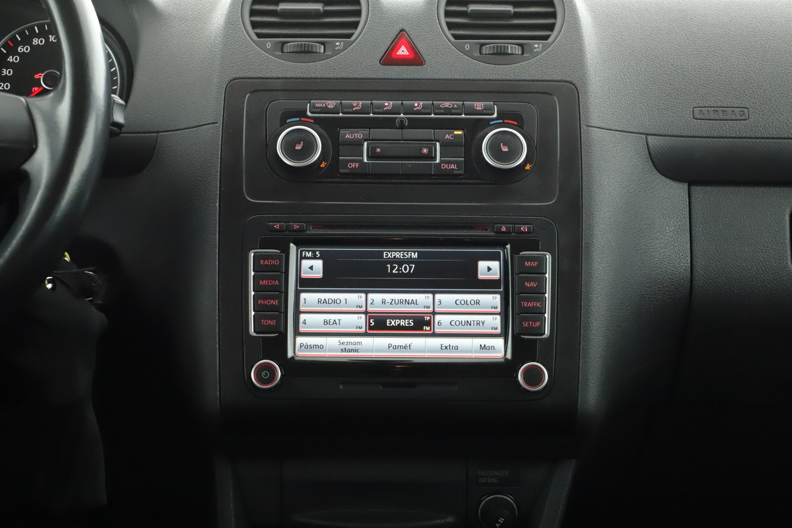 Volkswagen Caddy, 2011 - pohled č. 16