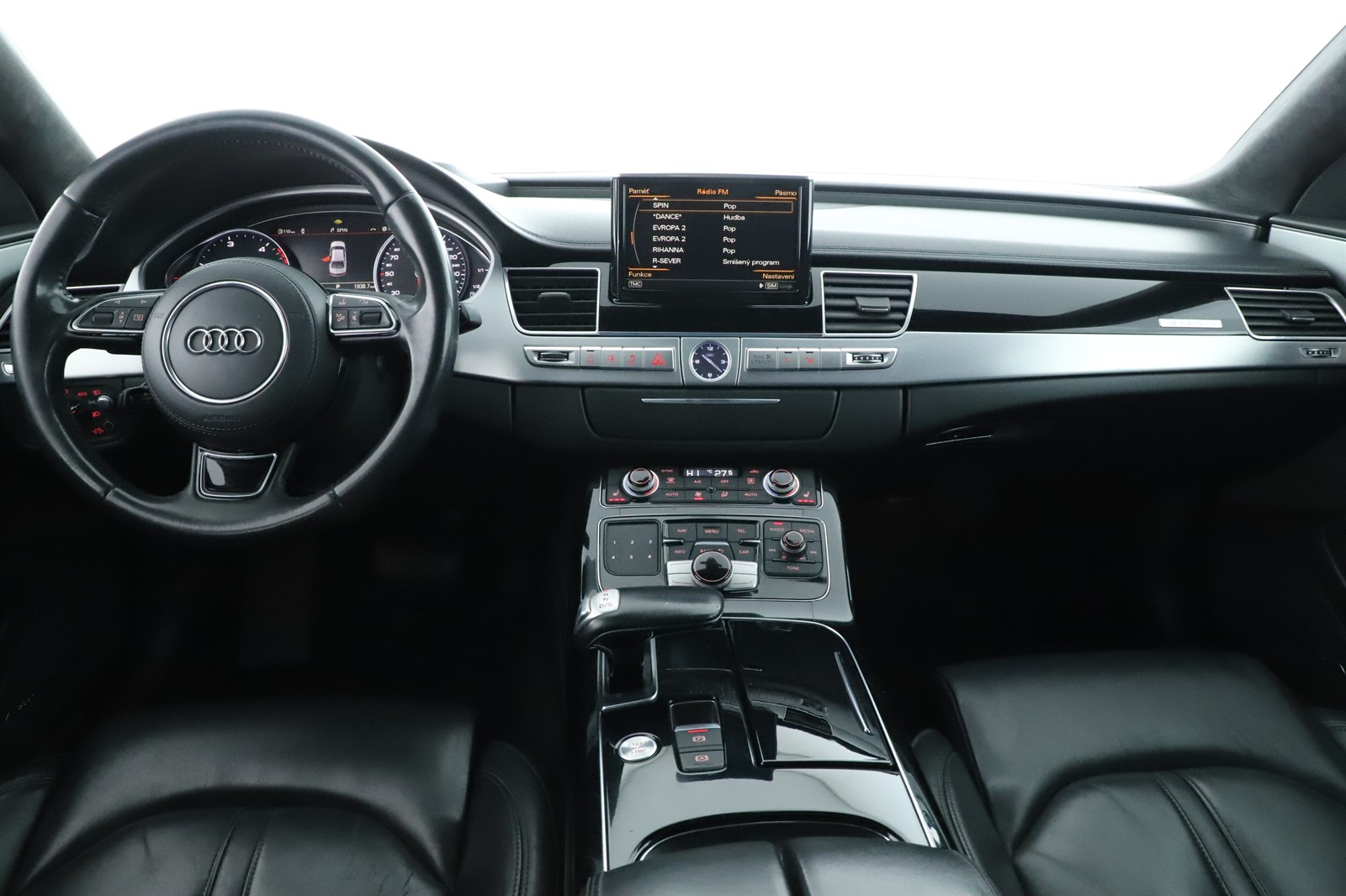 Audi A8, 2014 - pohled č. 9