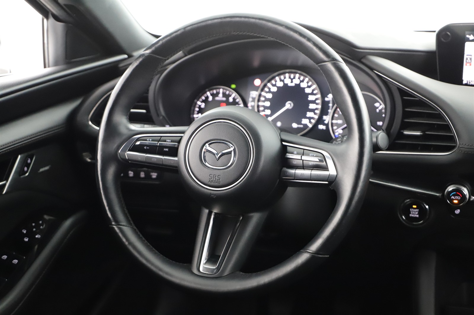 Mazda 3, 2019 - pohled č. 17