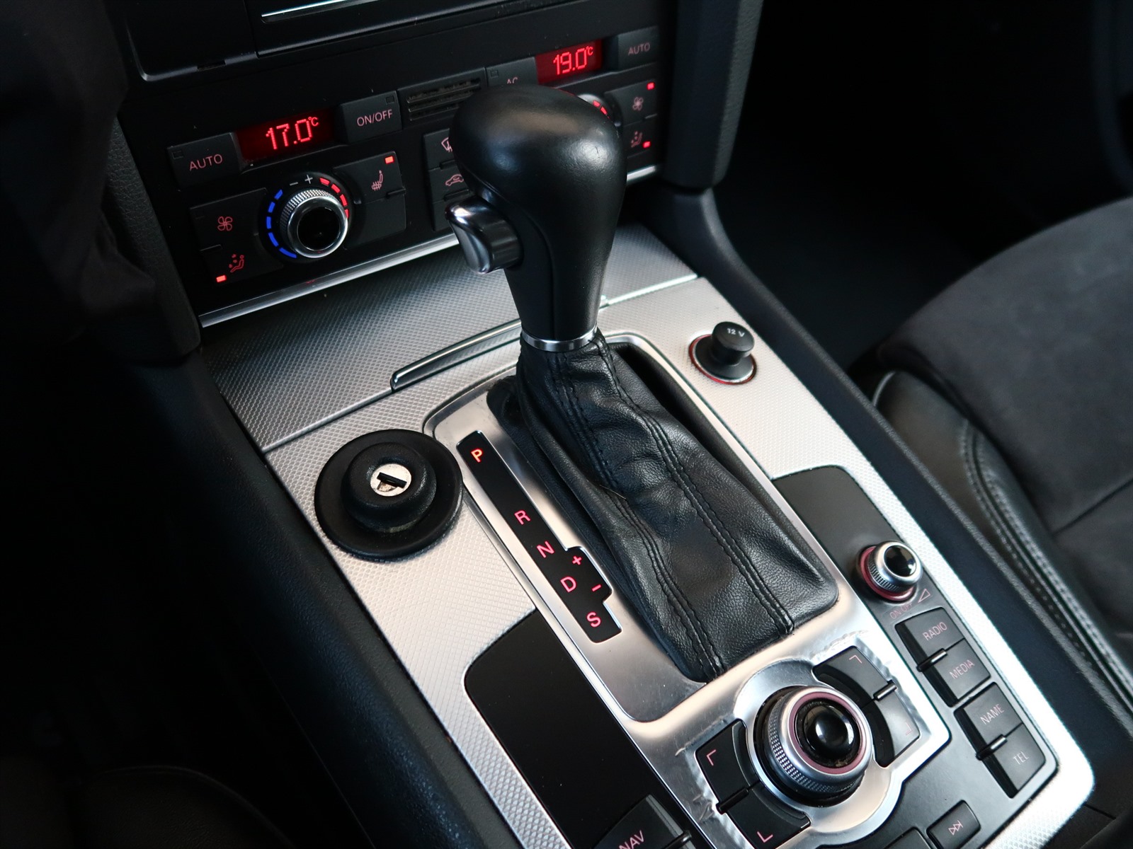 Audi Q7, 2009 - pohled č. 19