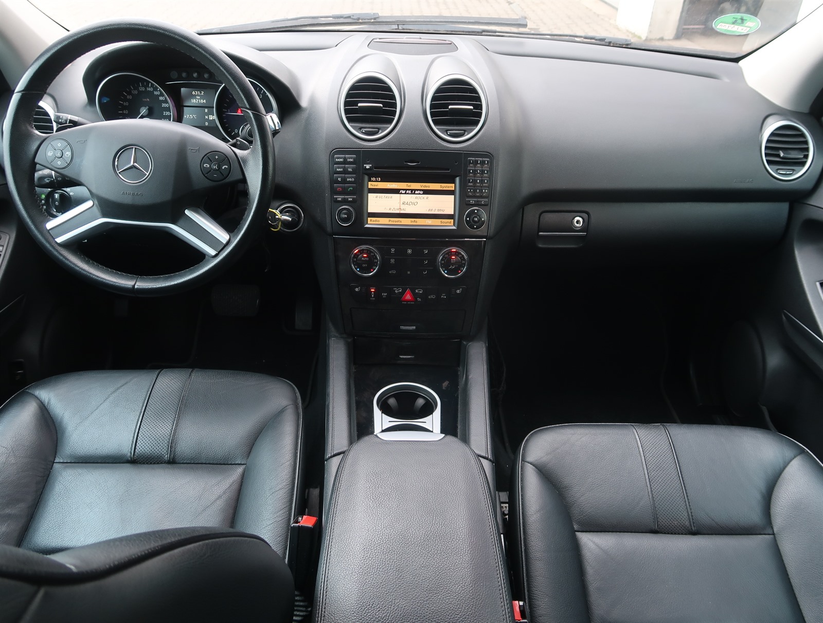 Mercedes-Benz ML, 2009 - pohled č. 10