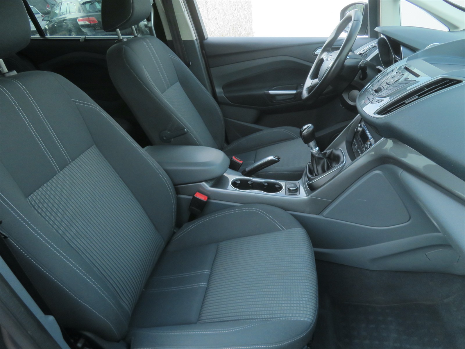 Ford Grand C-MAX, 2014 - pohled č. 12