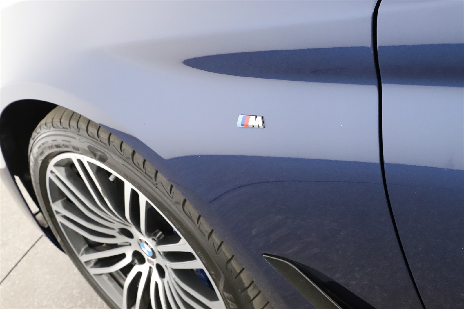 BMW Řada 5, 2017 - pohled č. 28
