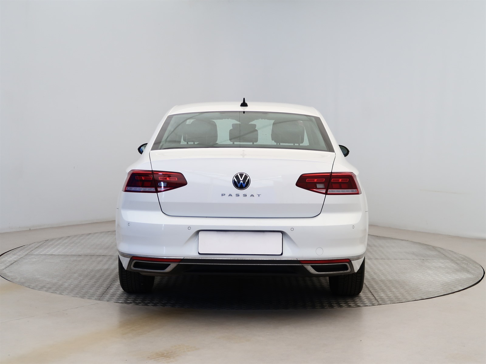 Volkswagen Passat, 2021 - pohled č. 6