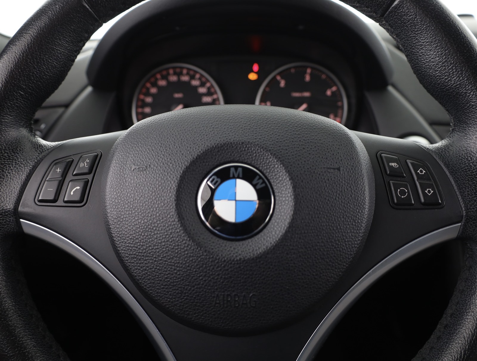 BMW X1, 2011 - pohled č. 14