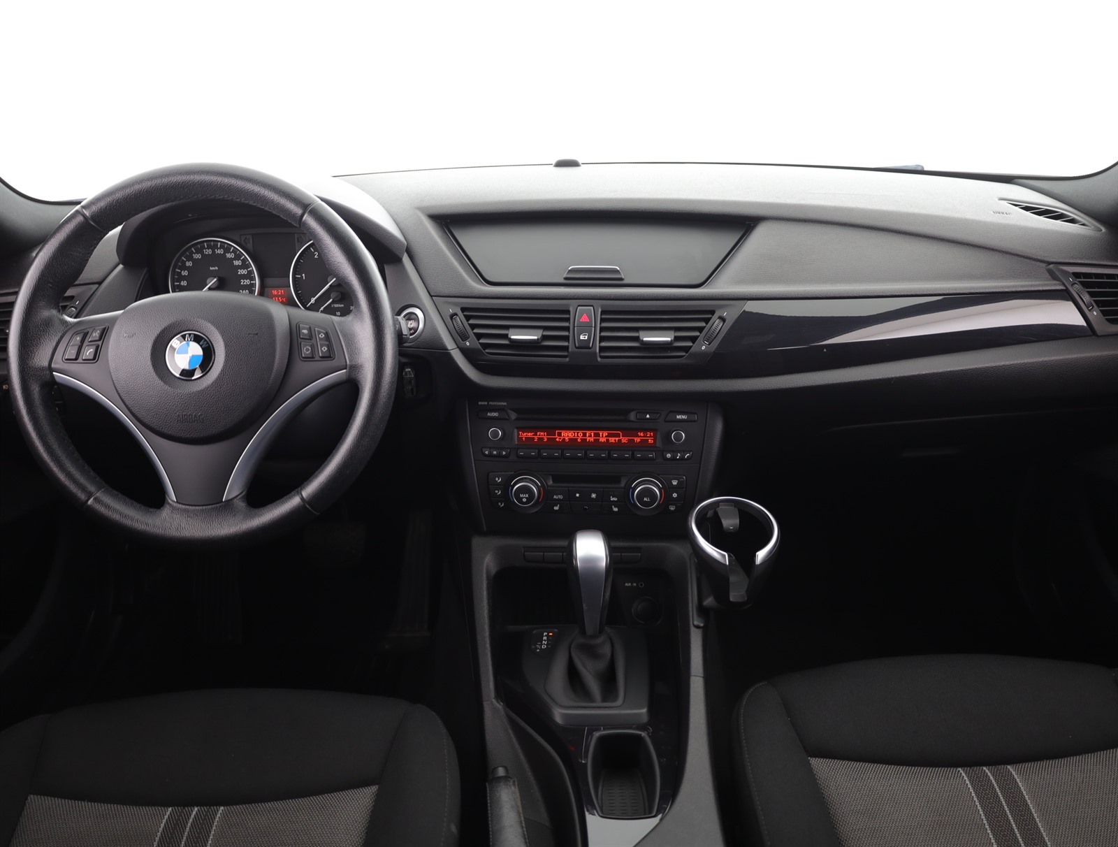 BMW X1, 2011 - pohled č. 9