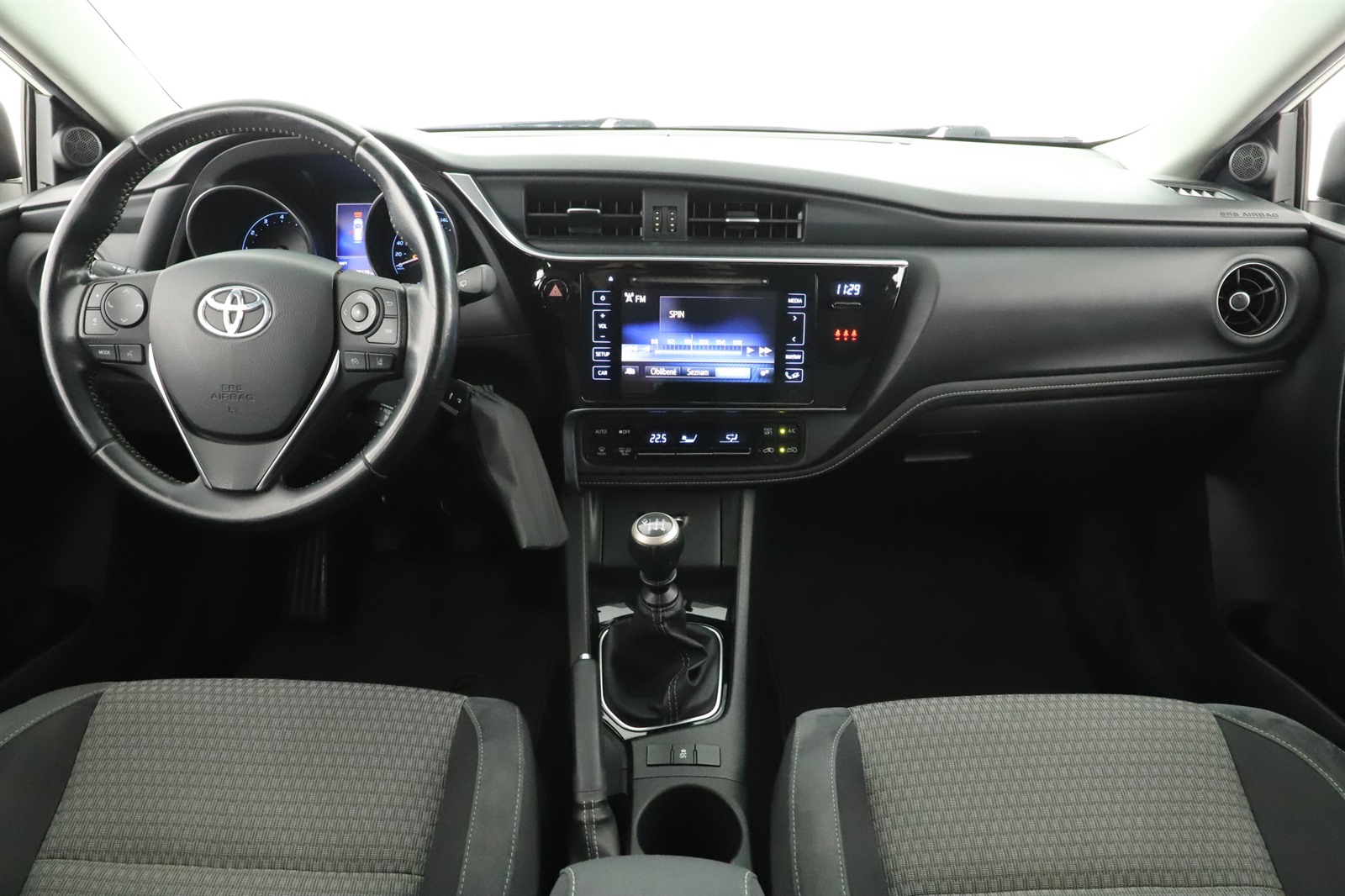 Toyota Auris, 2017 - pohled č. 9