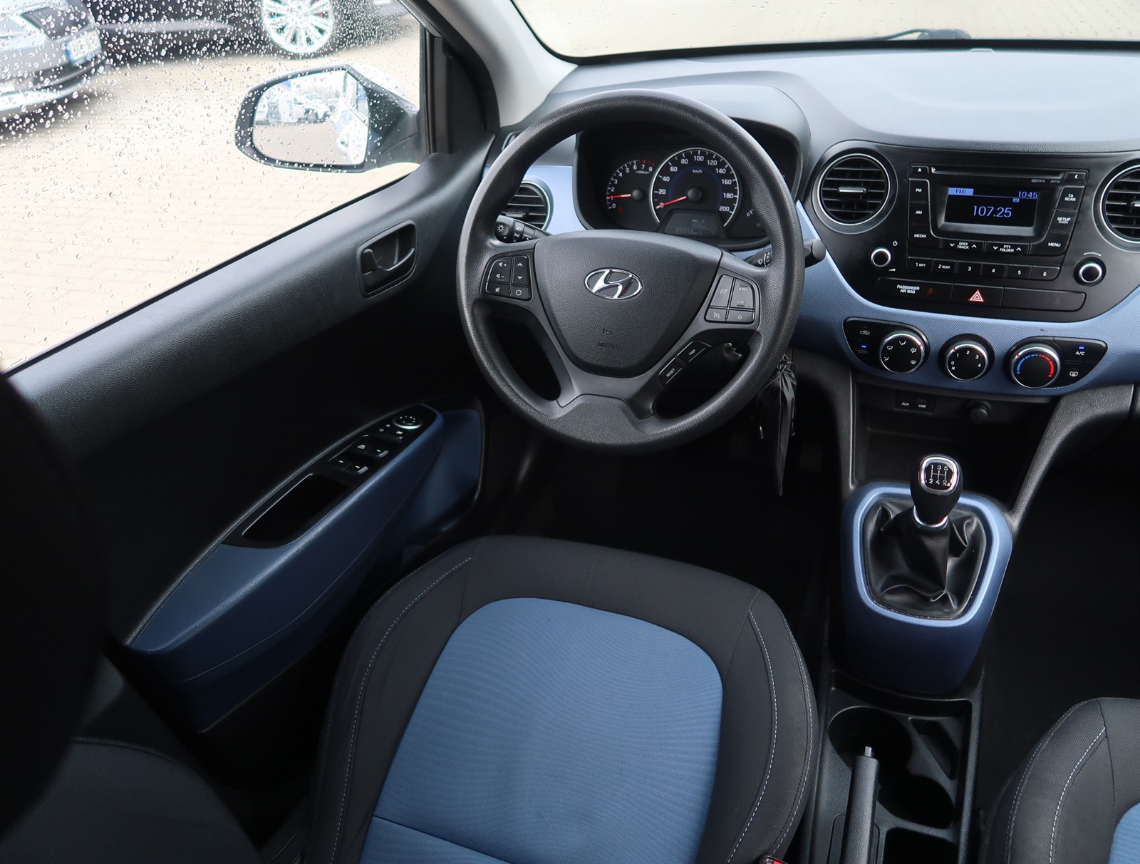Hyundai i10, 2014 - pohled č. 9