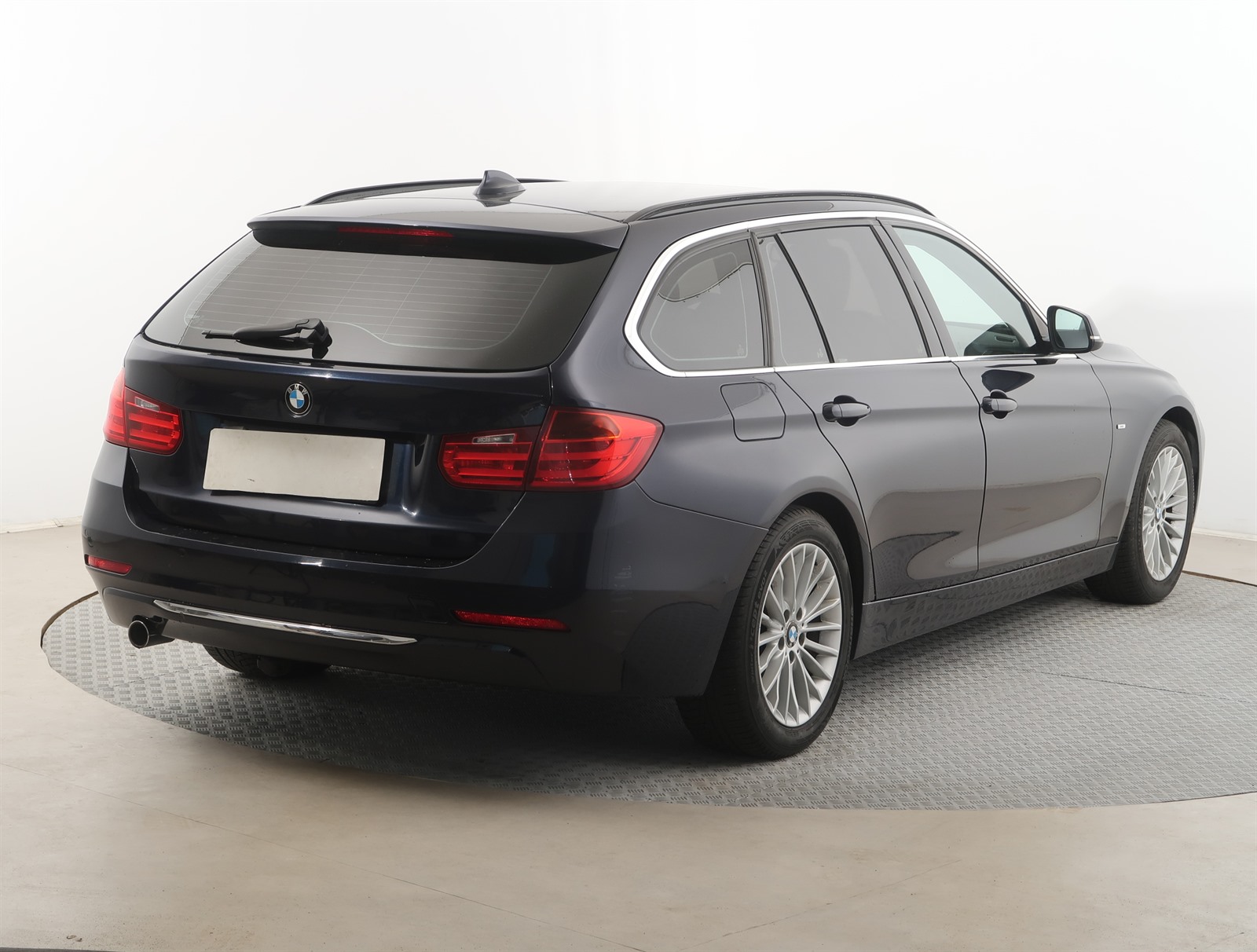 BMW Řada 3, 2015 - pohled č. 7