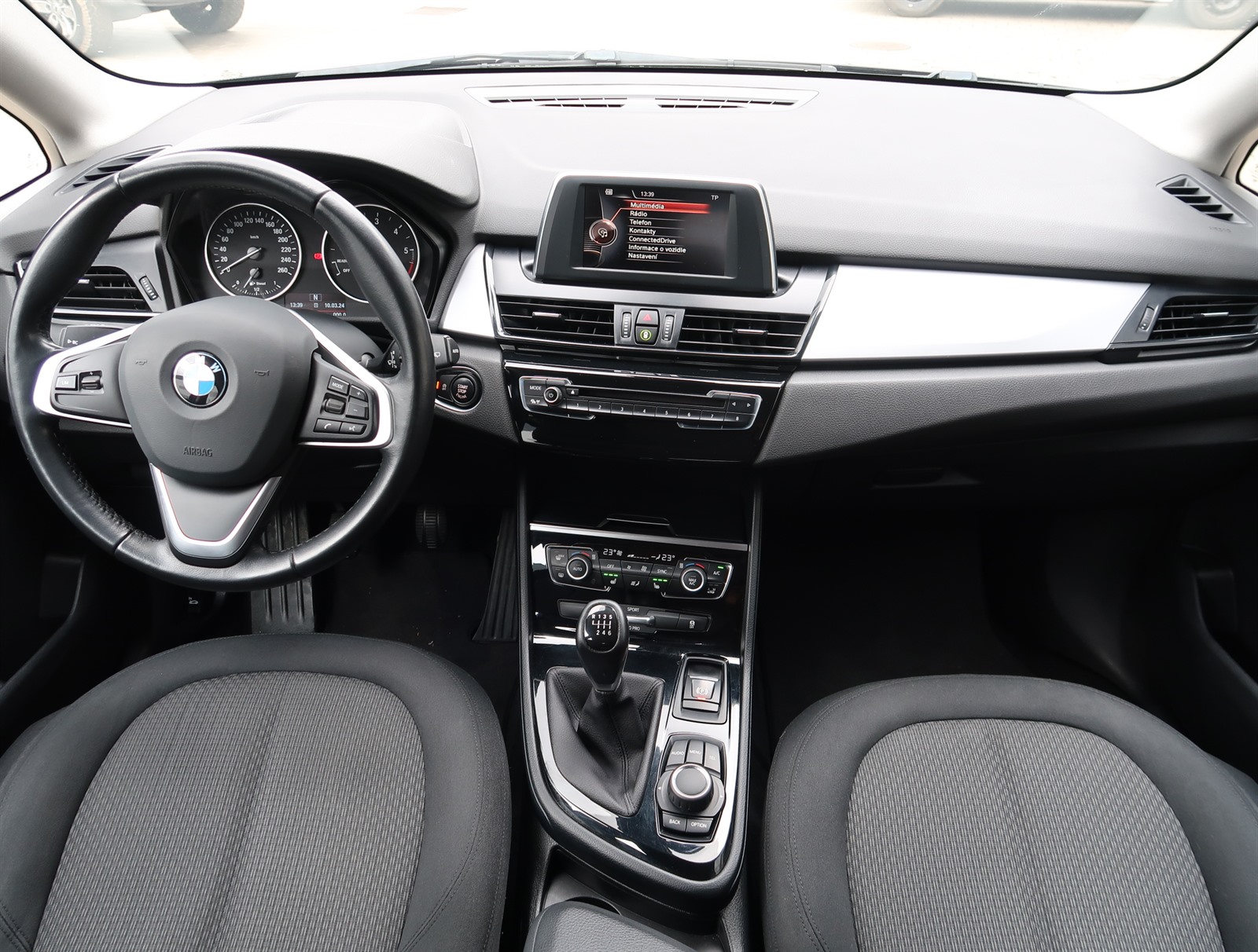 BMW 2 Active Tourer, 2015 - pohled č. 10