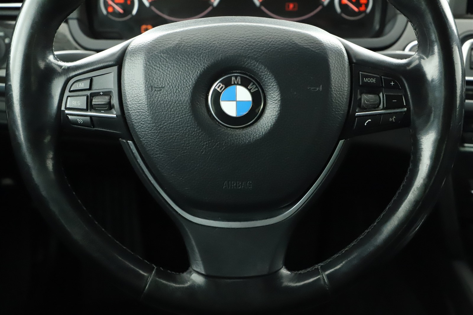 BMW 7, 2012 - pohled č. 14