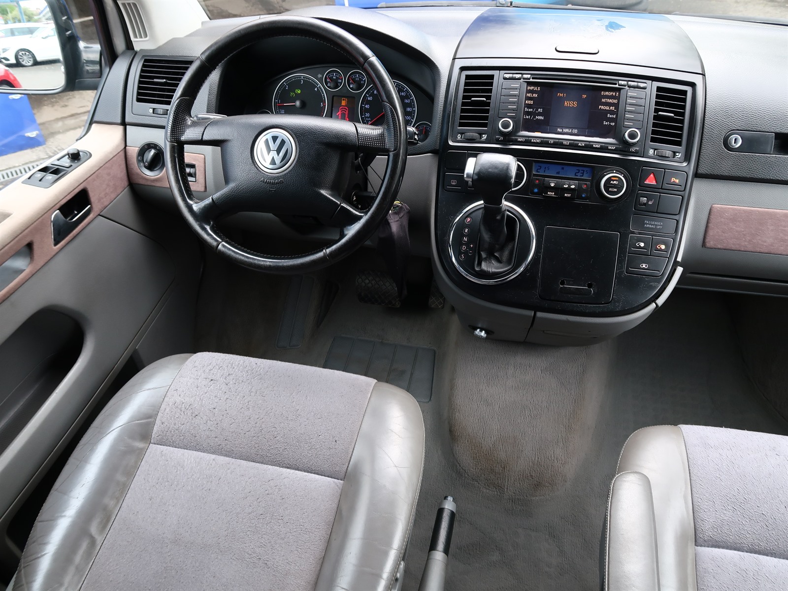 Volkswagen Multivan, 2005 - pohled č. 9