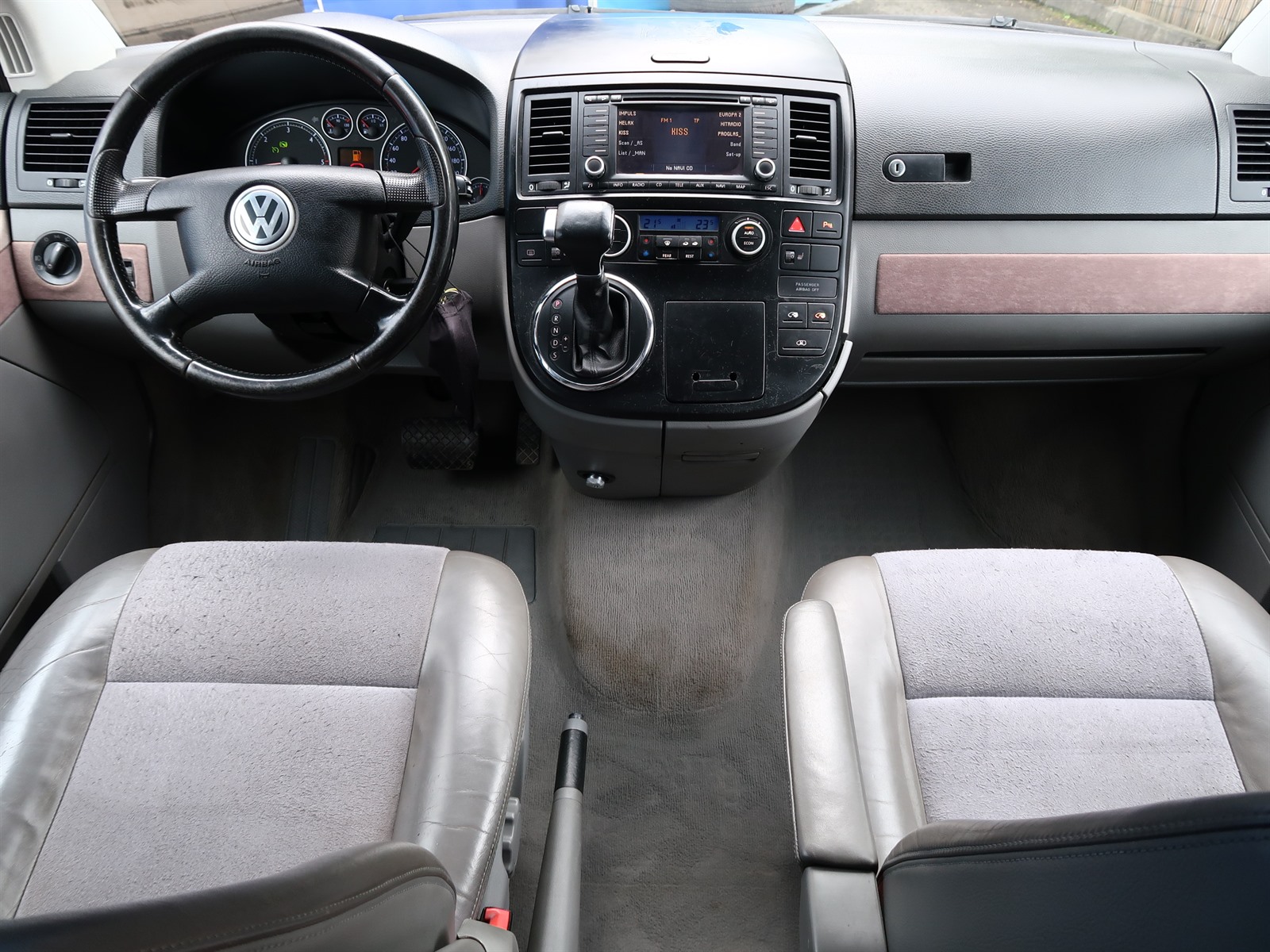 Volkswagen Multivan, 2005 - pohled č. 10