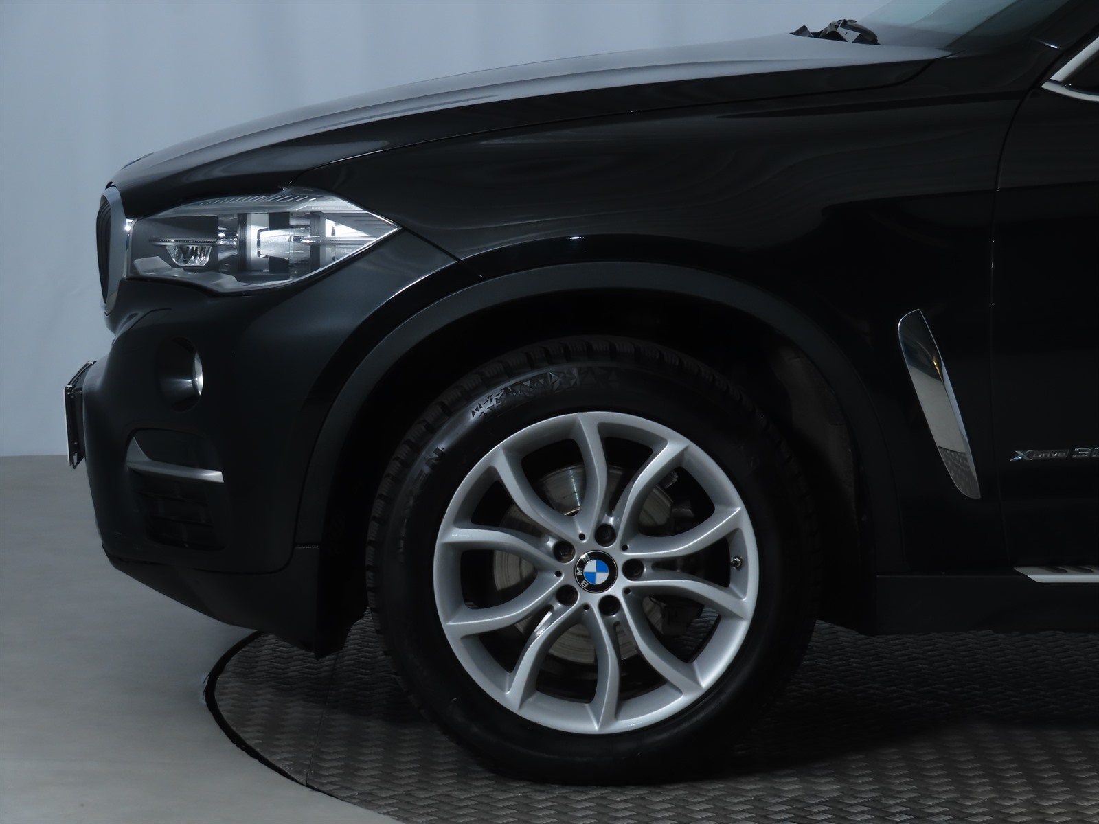 BMW X6, 2015 - pohled č. 21