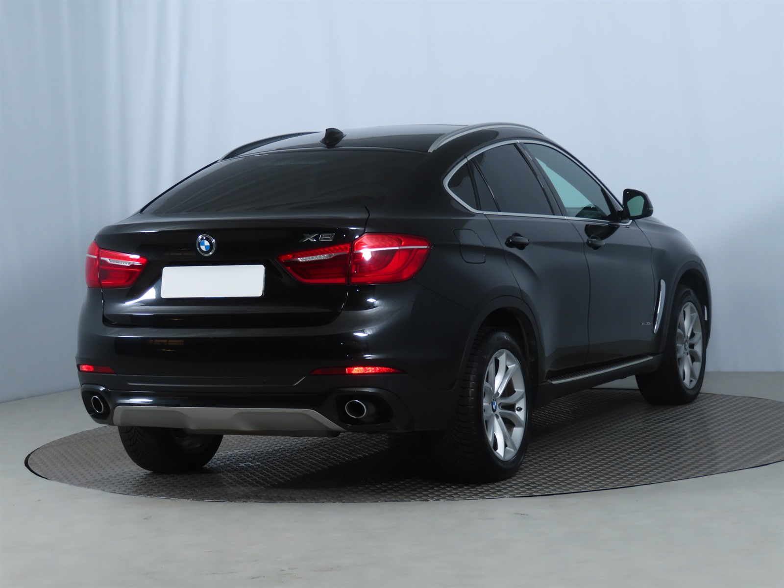 BMW X6, 2015 - pohled č. 7
