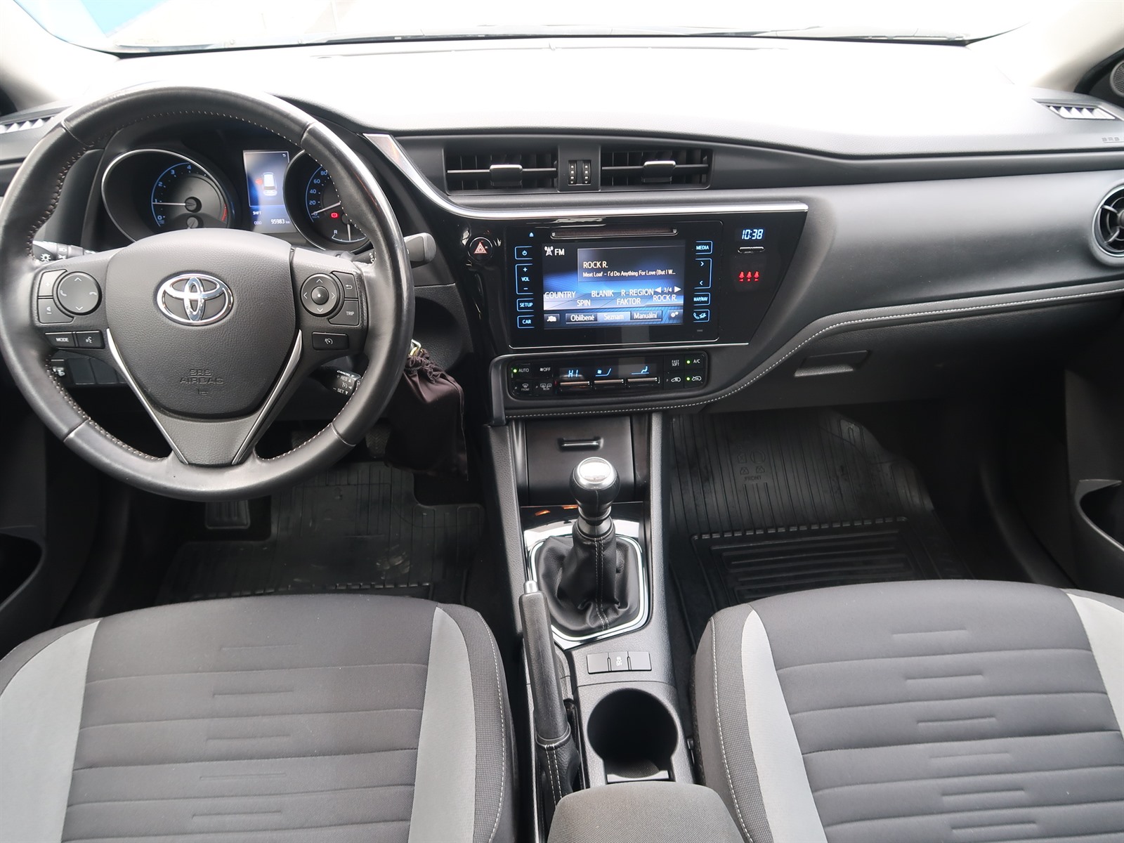 Toyota Auris, 2016 - pohled č. 10