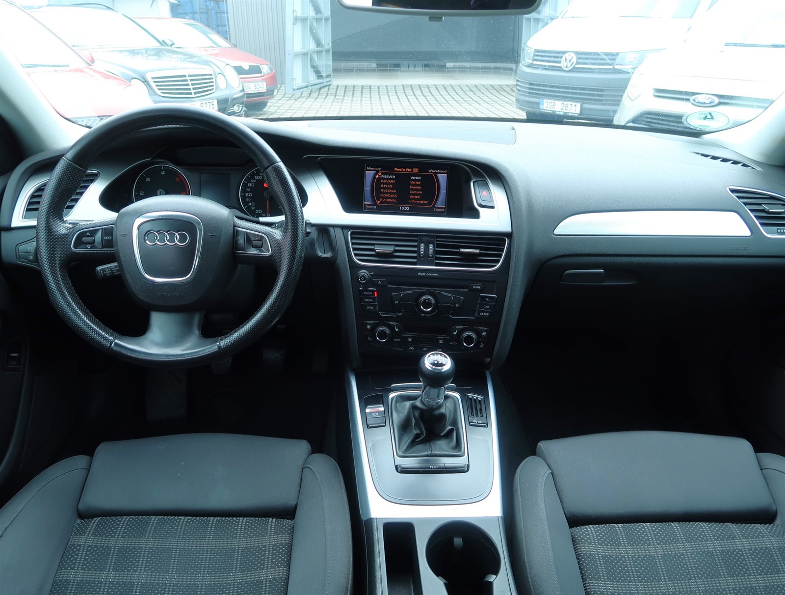 Audi A4, 2010 - pohled č. 10