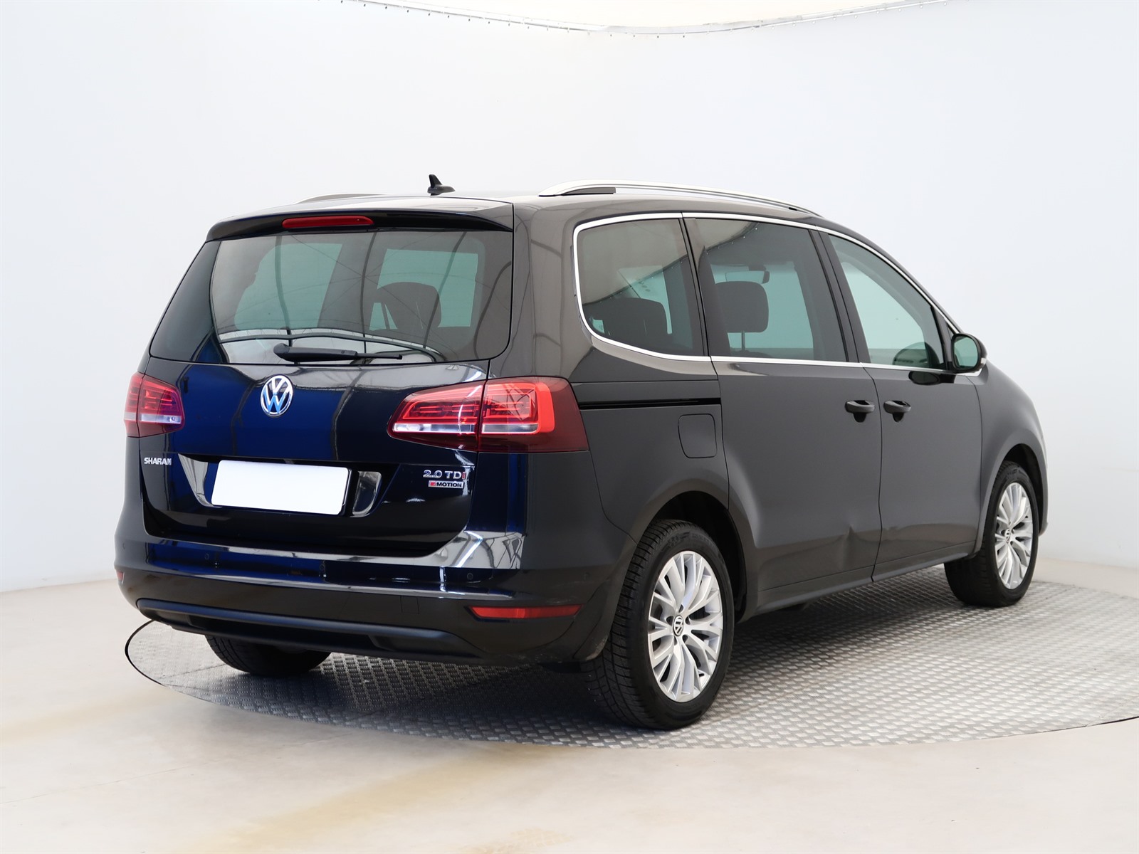 Volkswagen Sharan, 2016 - pohled č. 7
