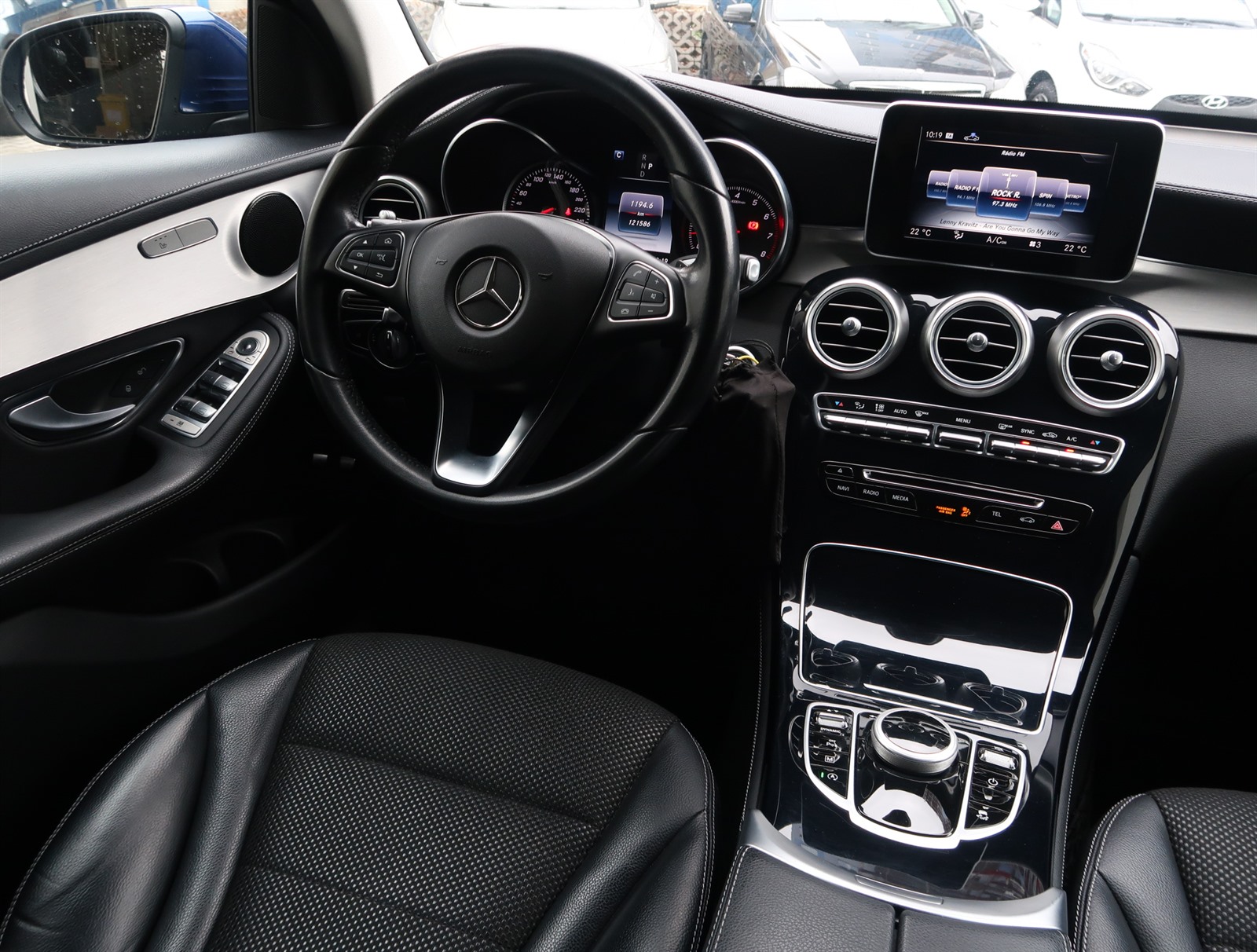 Mercedes-Benz GLC, 2017 - pohled č. 9