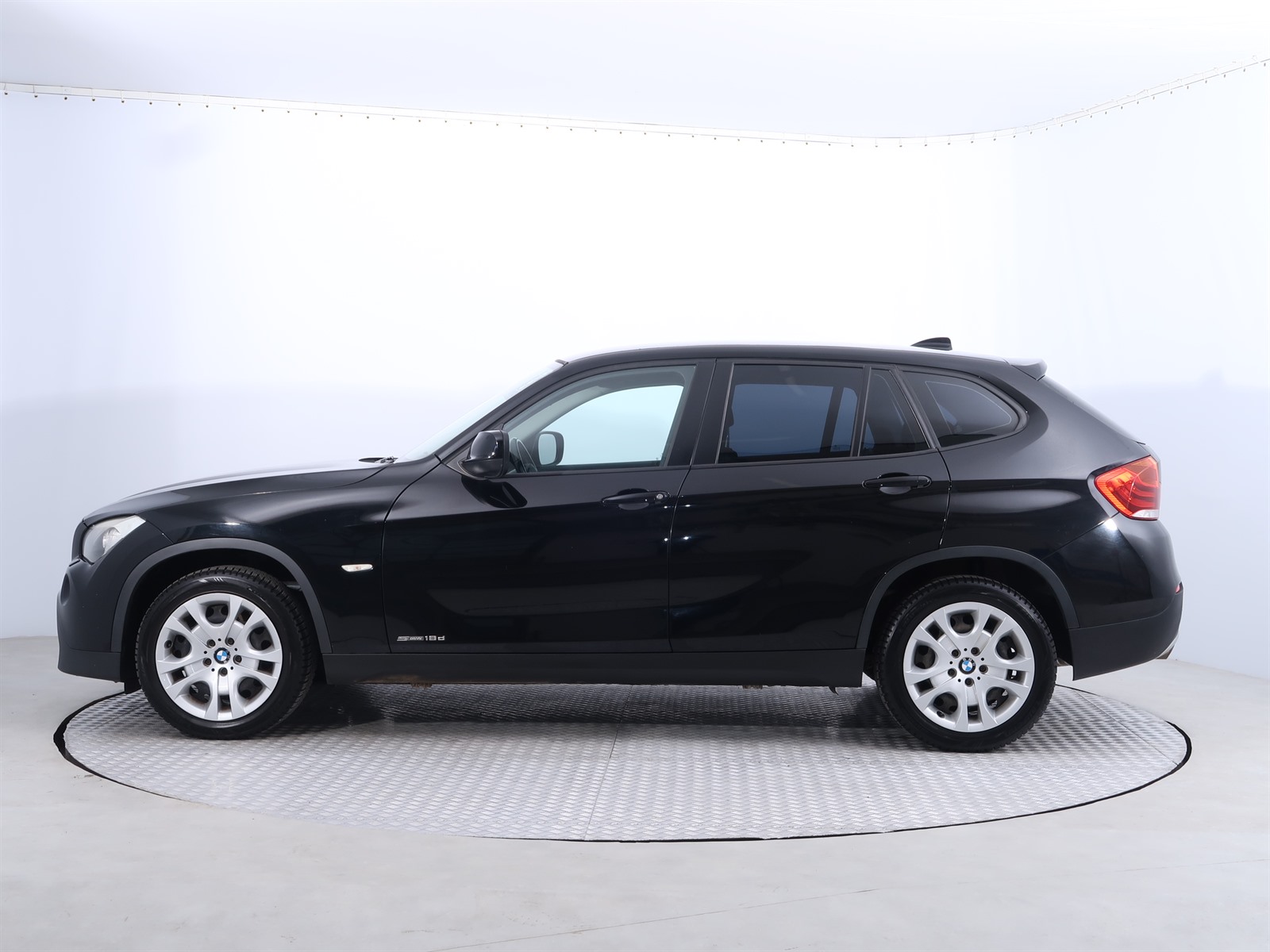 BMW X1, 2010 - pohled č. 4