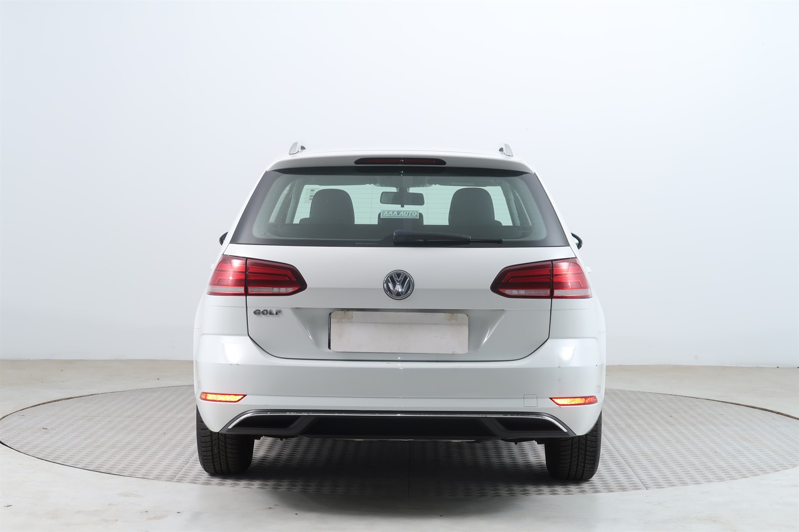 Volkswagen Golf, 2018 - pohled č. 6