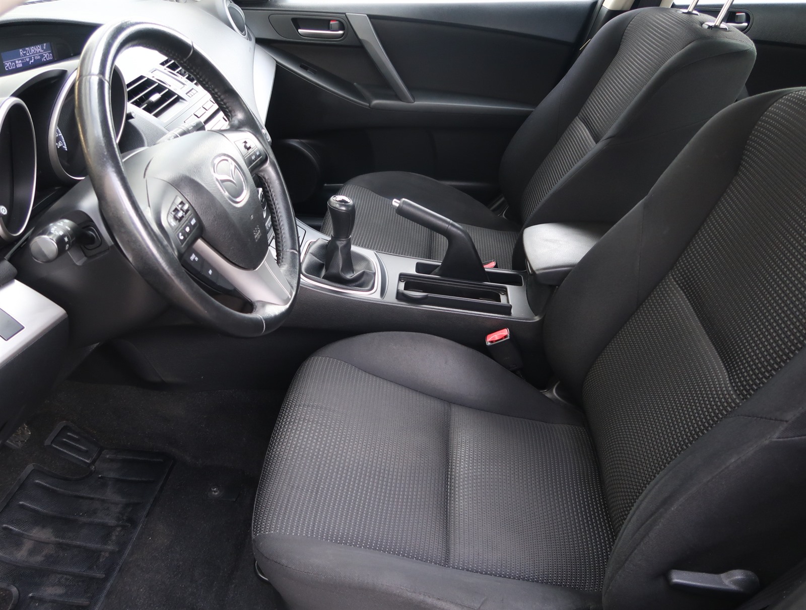 Mazda 3, 2011 - pohled č. 16