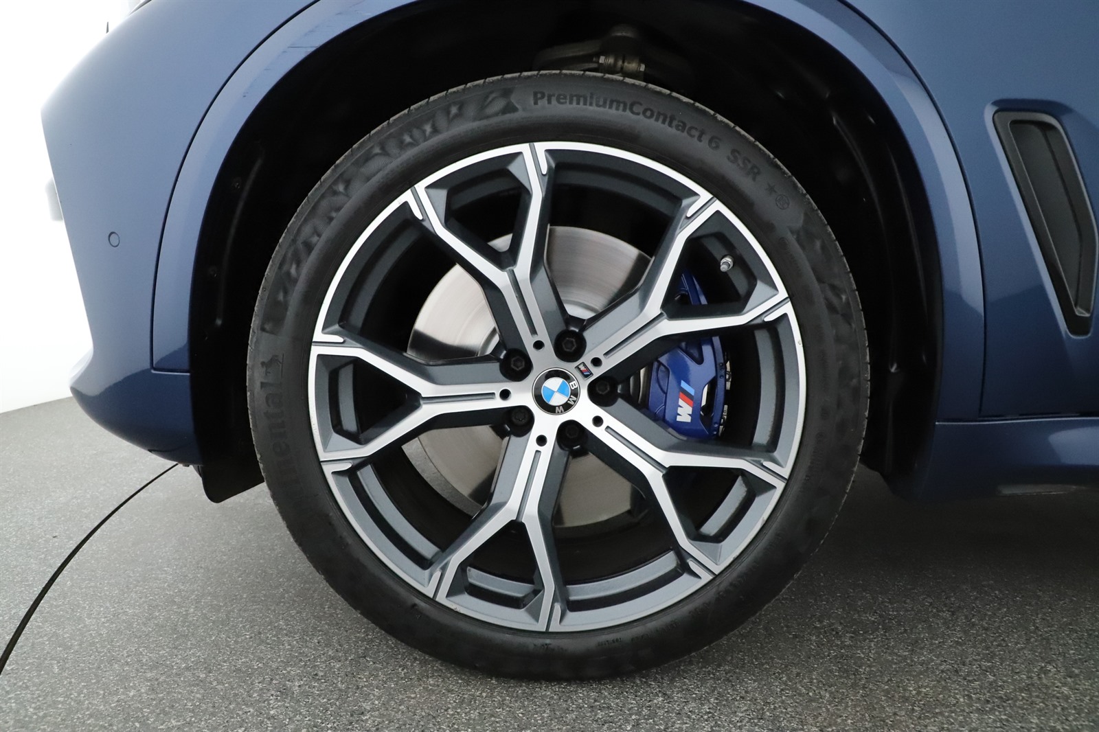 BMW X5, 2019 - pohled č. 16