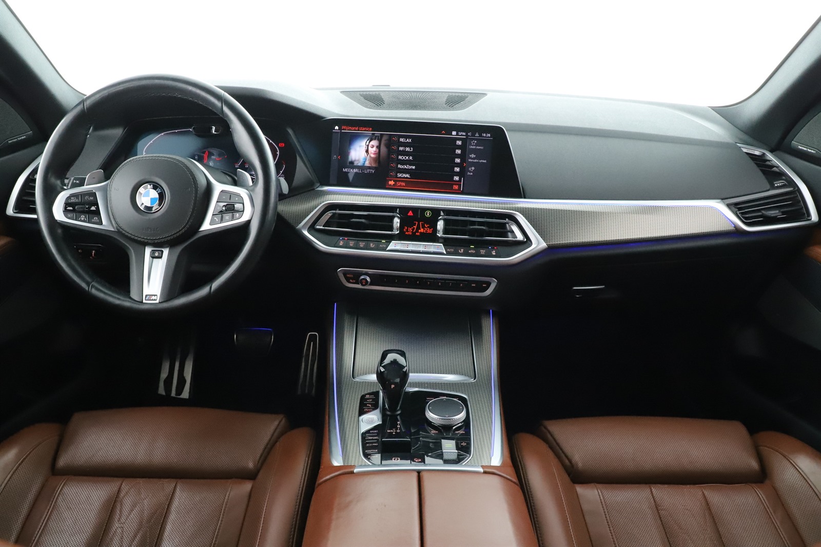 BMW X5, 2019 - pohled č. 9