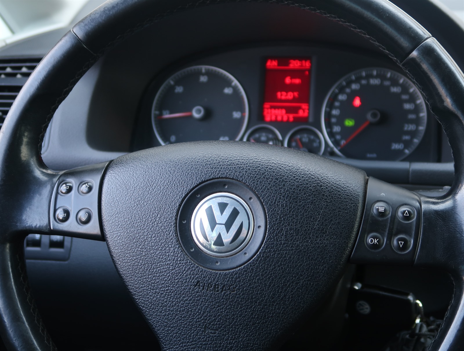 Volkswagen Touran, 2006 - pohled č. 22