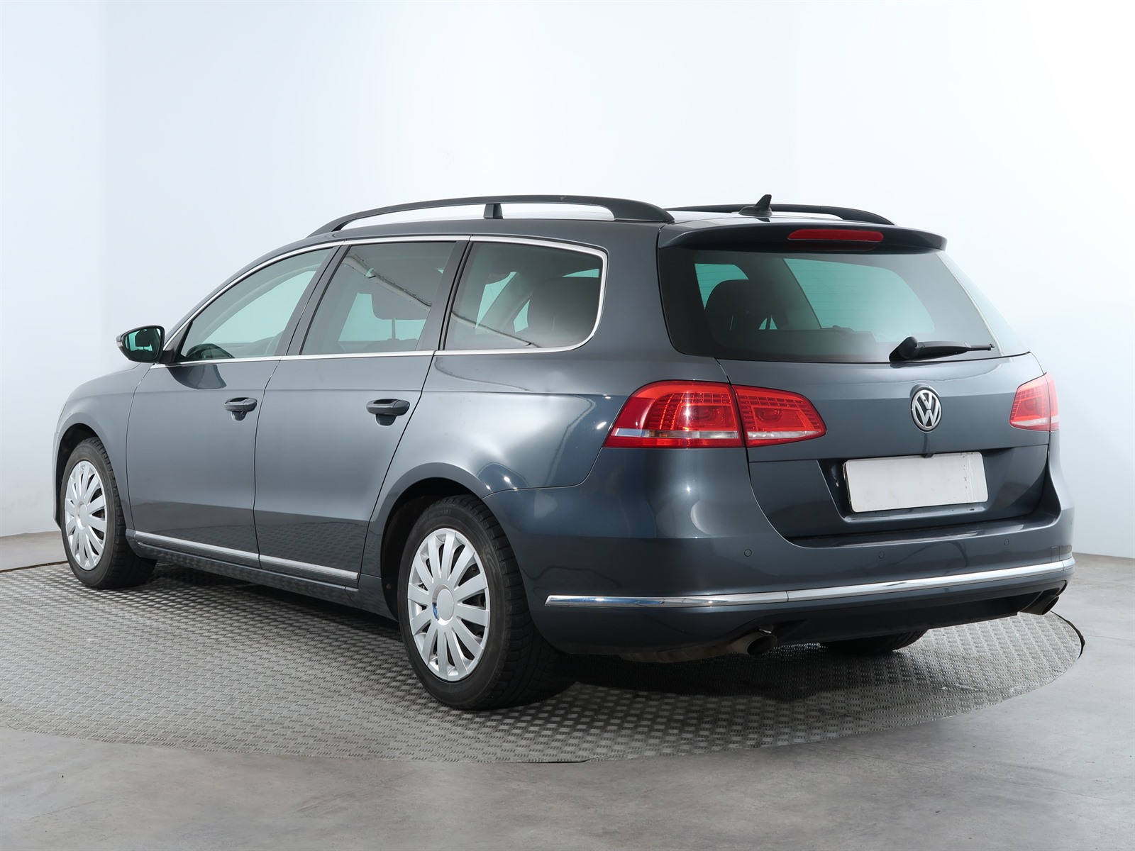 Volkswagen Passat, 2012 - pohled č. 5
