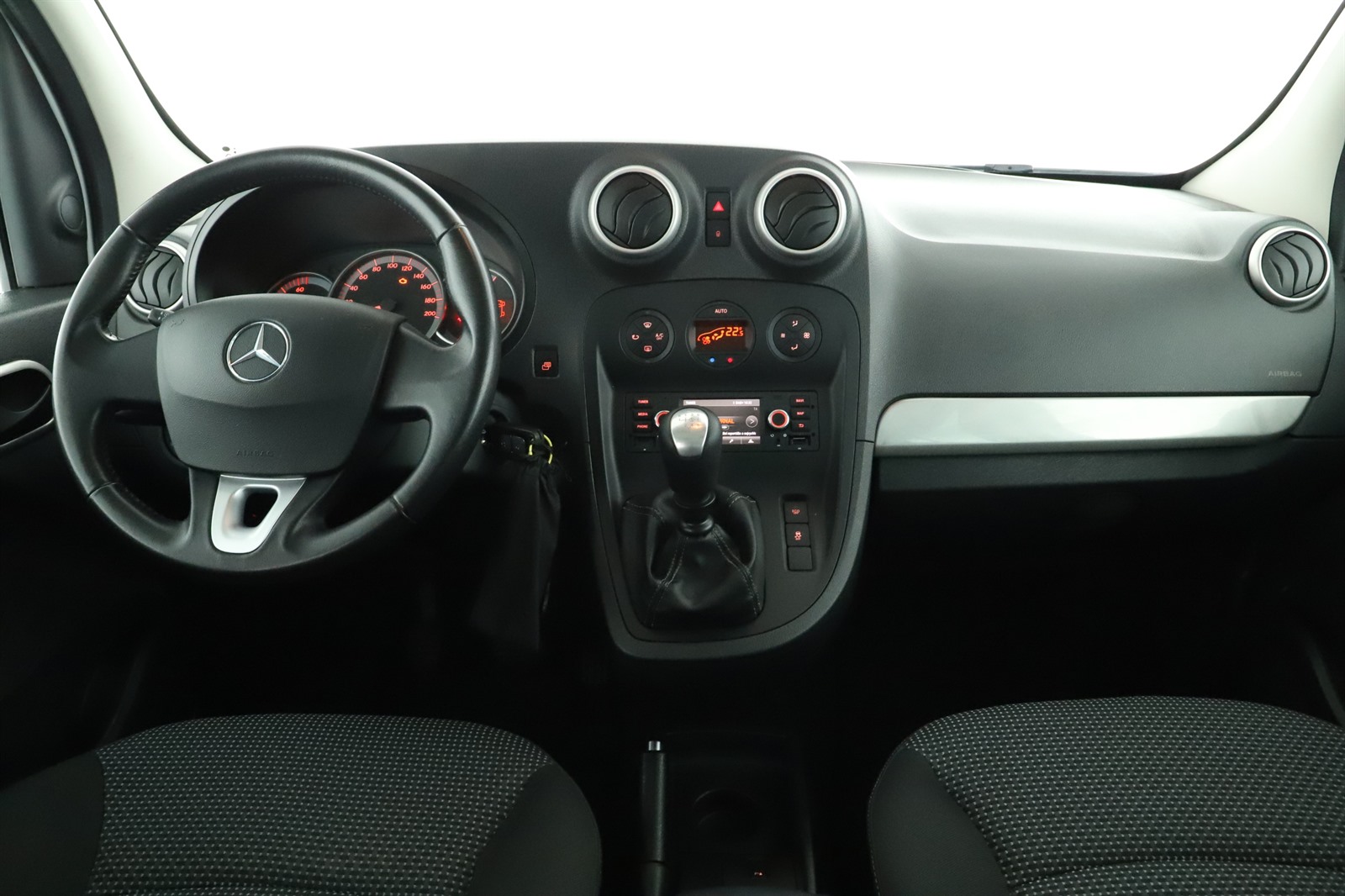 Mercedes-Benz Citan, 2016 - pohled č. 9