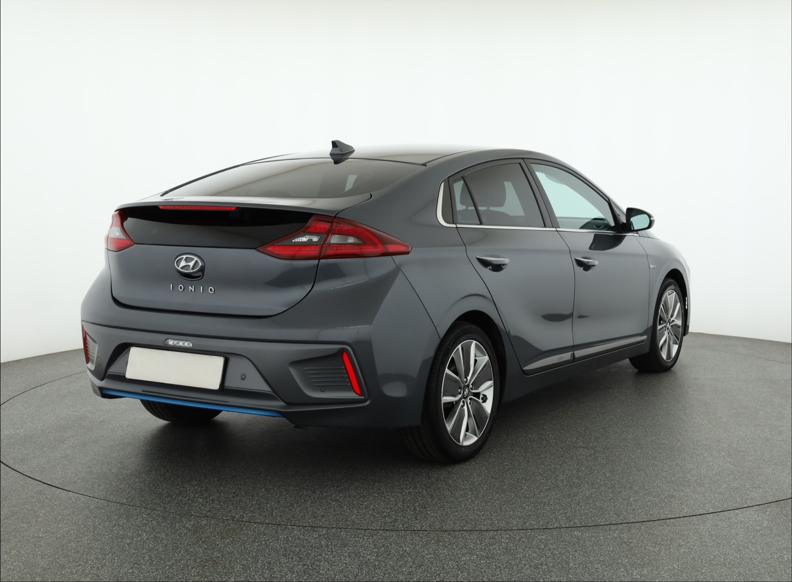 Hyundai Ioniq, 2017 - pohled č. 7