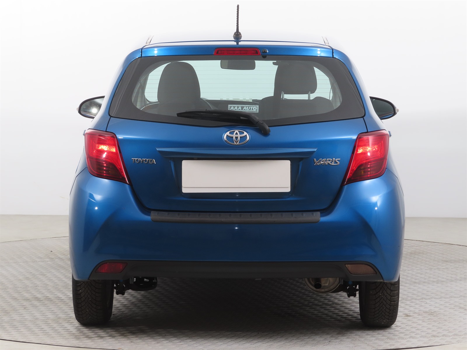 Toyota Yaris, 2015 - pohled č. 6