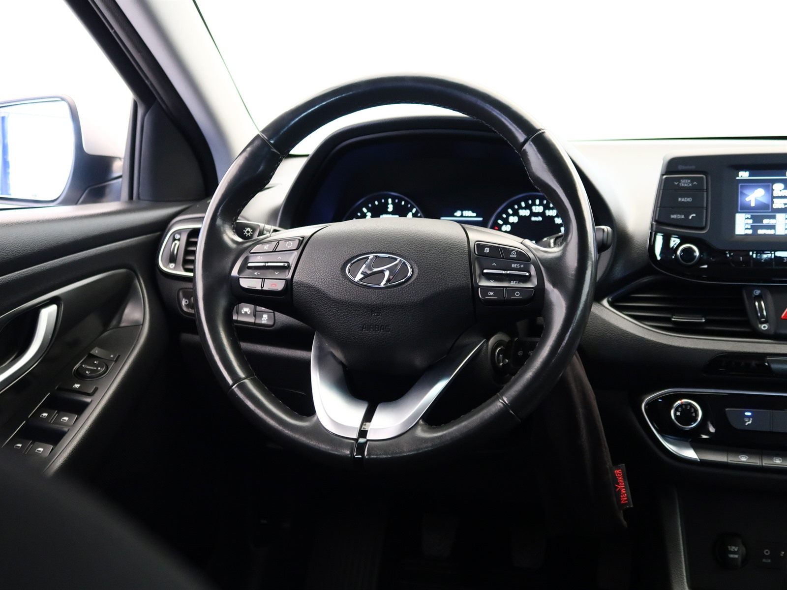 Hyundai i30 Fastback, 2019 - pohled č. 21