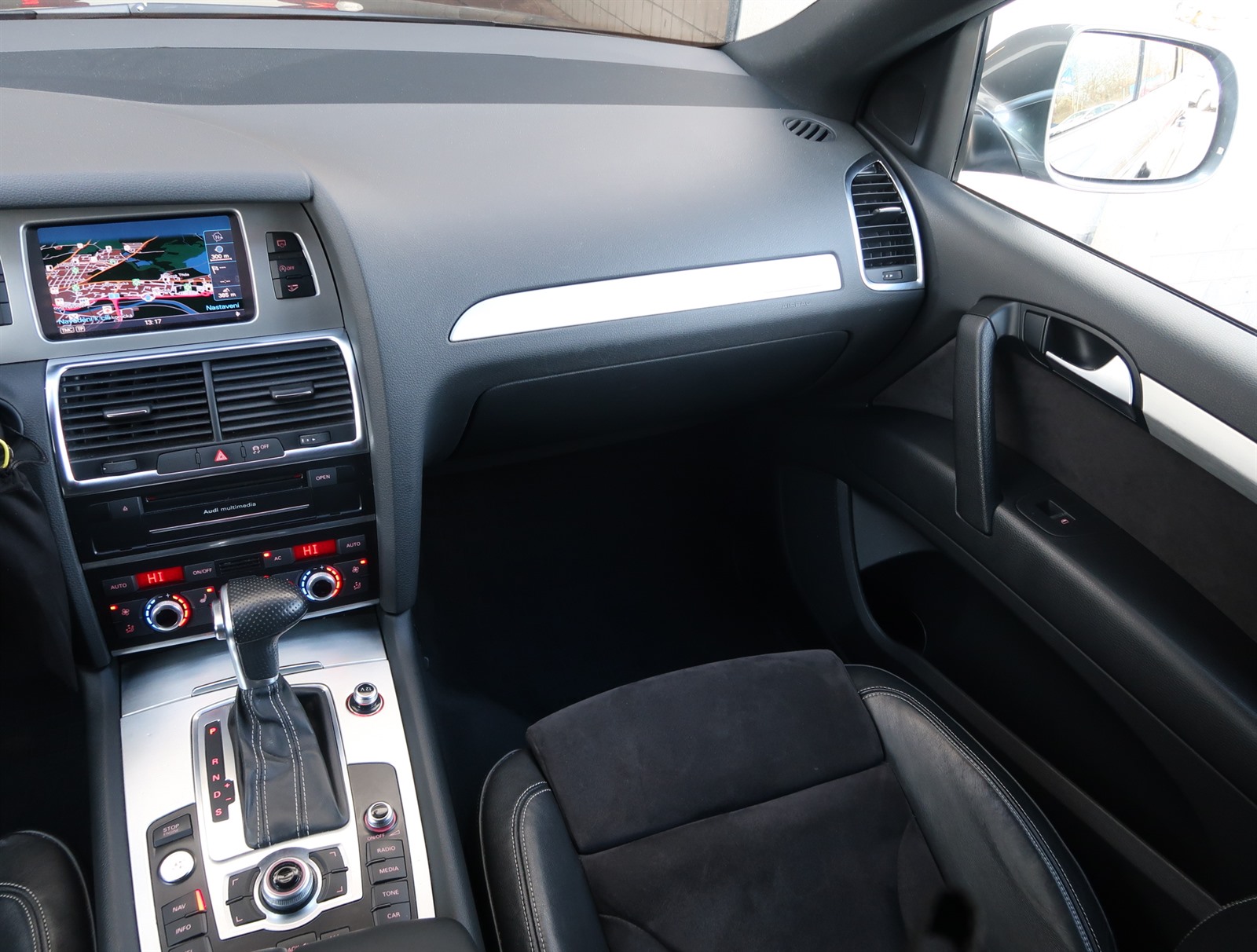 Audi Q7, 2012 - pohled č. 11