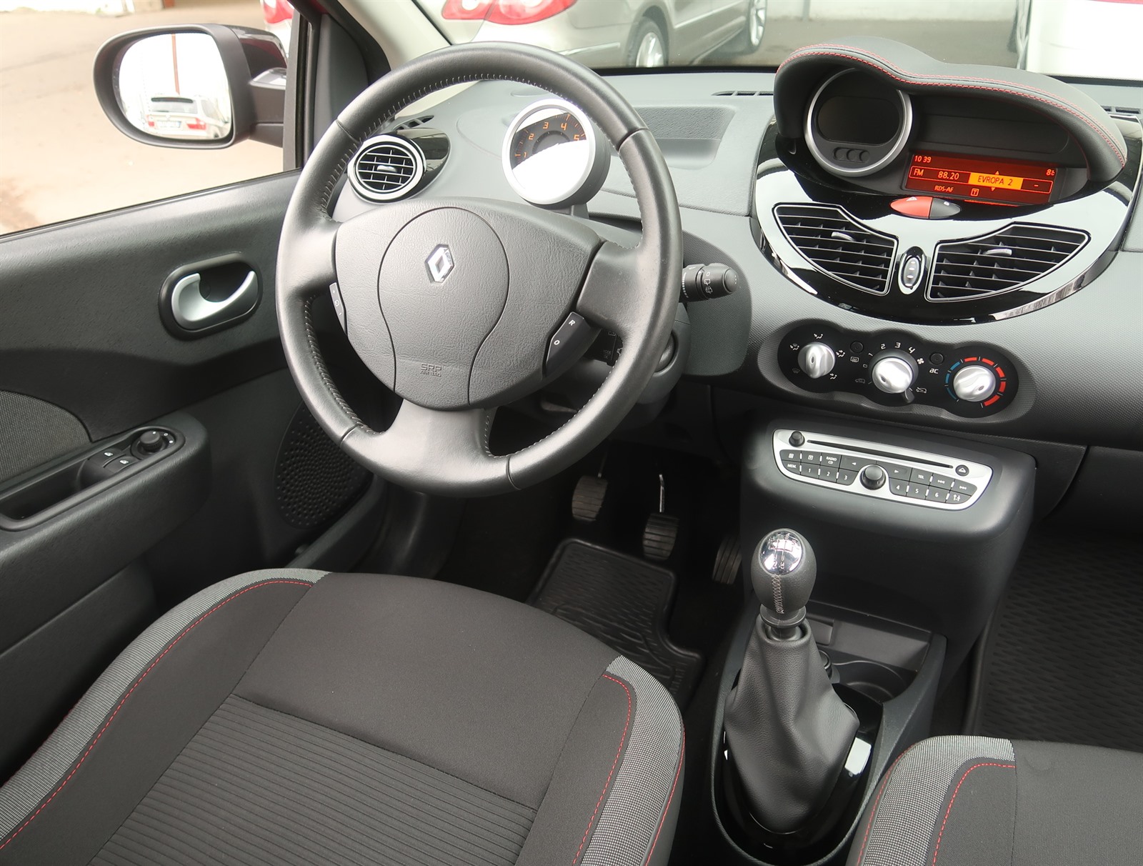 Renault Twingo, 2012 - pohled č. 9