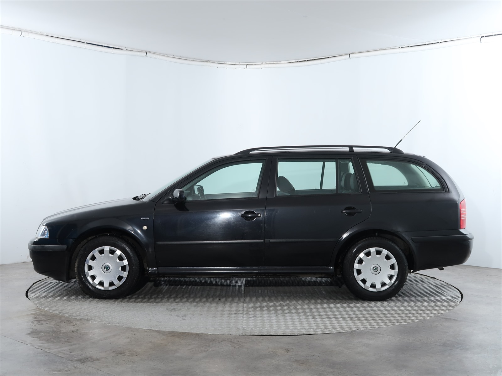 Škoda Octavia, 2001 - pohled č. 4