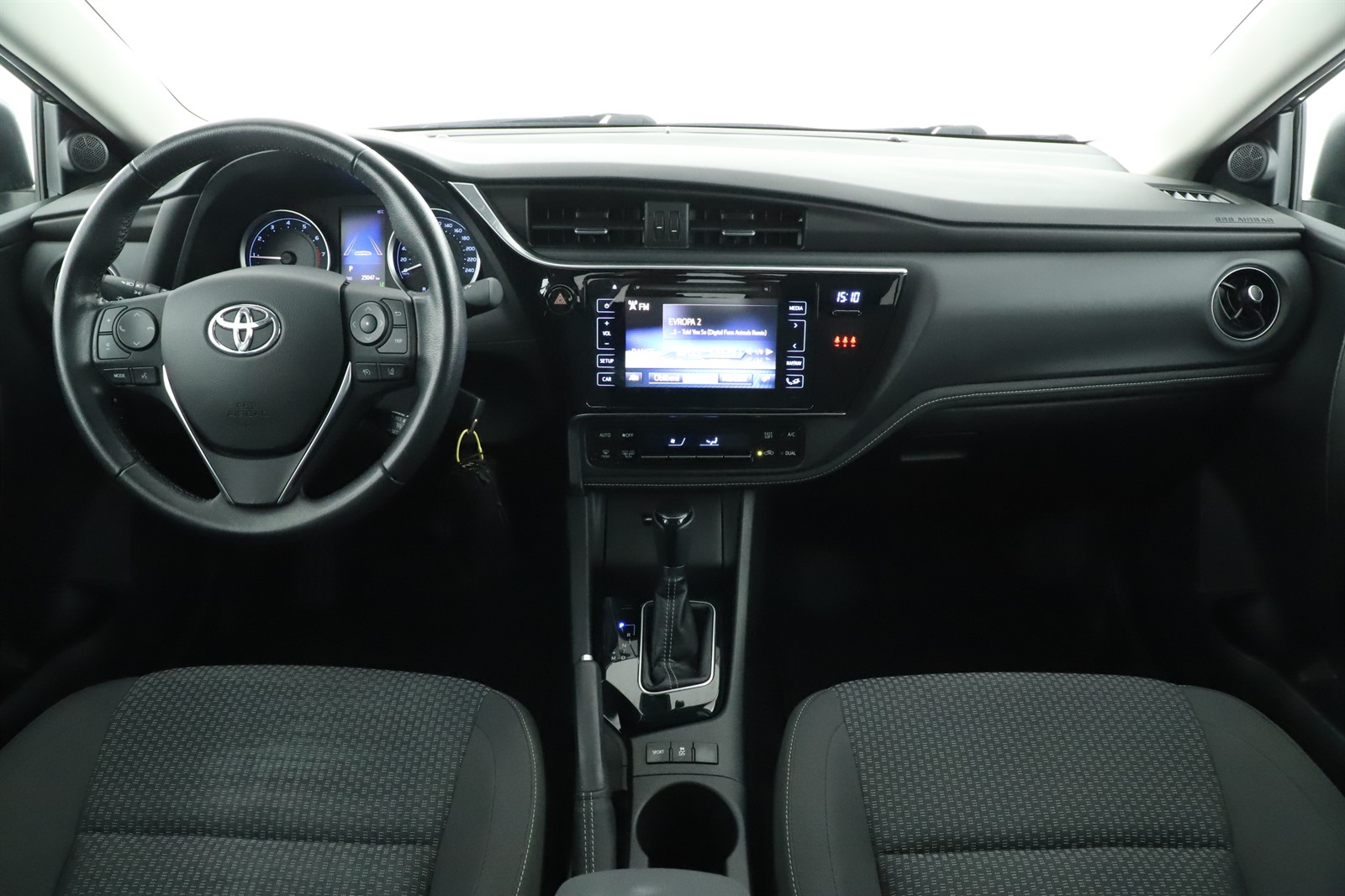 Toyota Corolla, 2018 - pohled č. 9