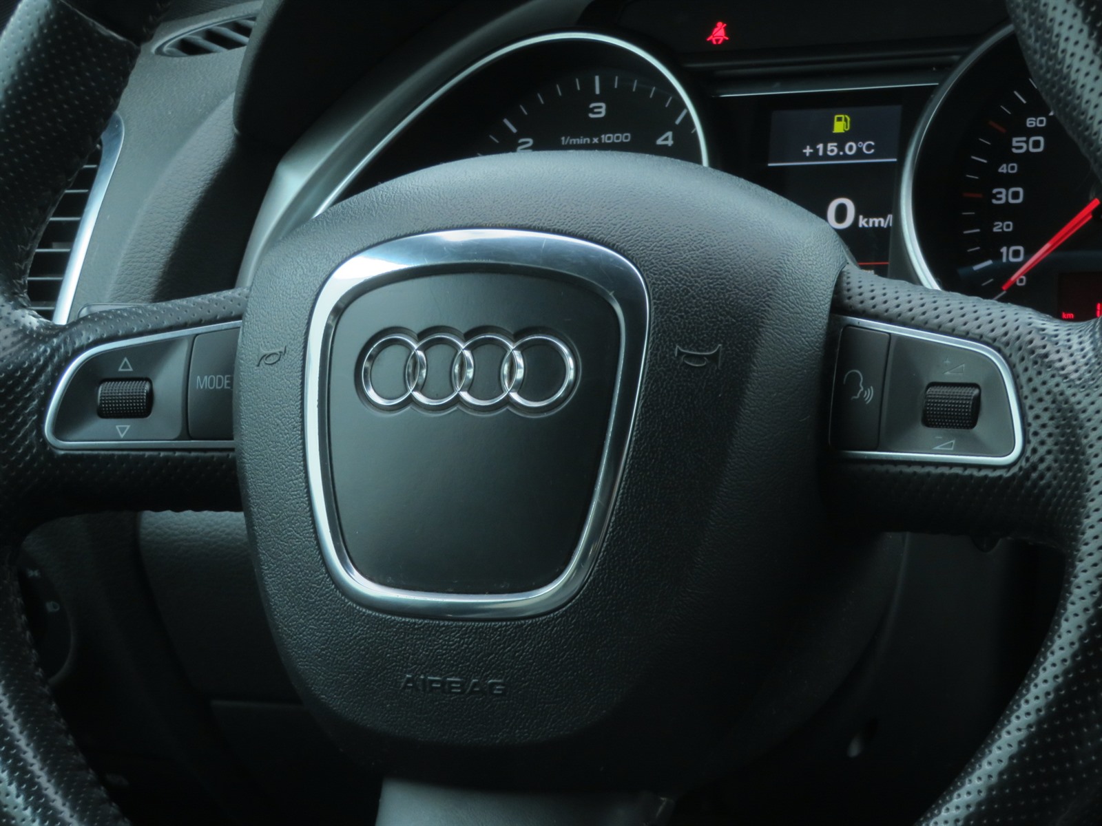 Audi Q7, 2010 - pohled č. 27