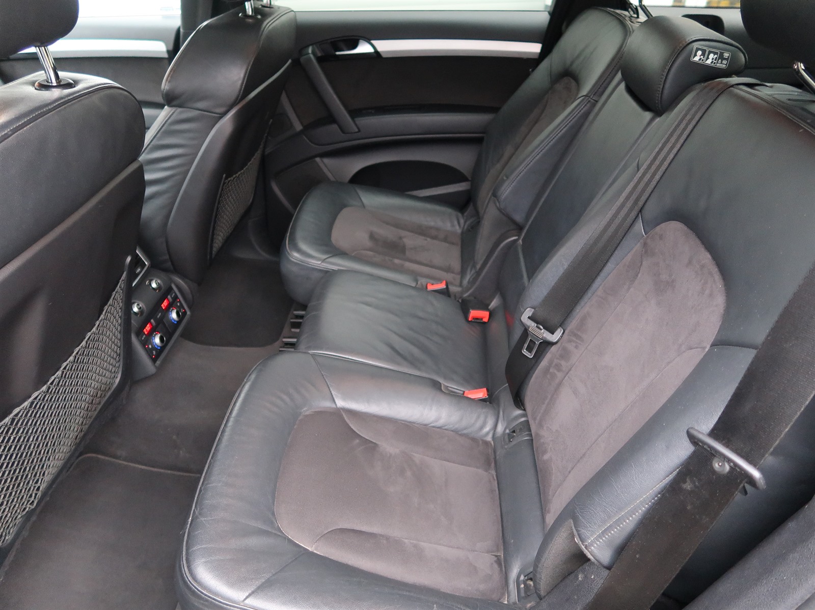 Audi Q7, 2013 - pohled č. 15