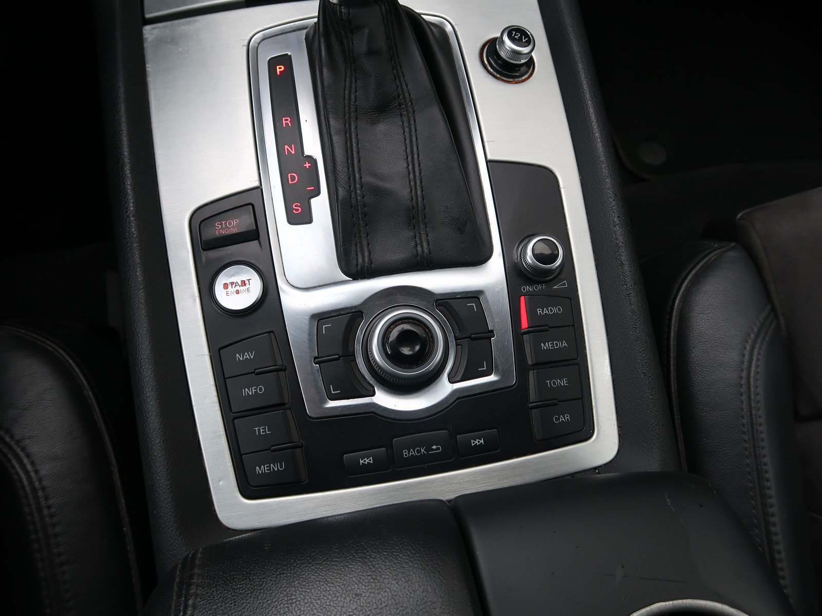 Audi Q7, 2013 - pohled č. 27