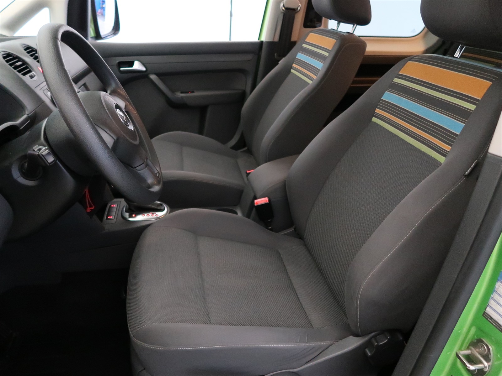 Volkswagen Caddy, 2013 - pohled č. 16